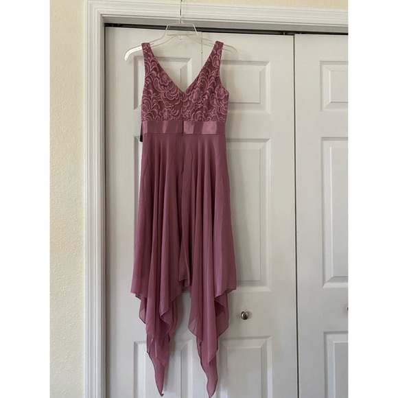 Ever Pretty Women Double V-Neck Mauve Flowy dress size S/4 - Picture 14 of 16